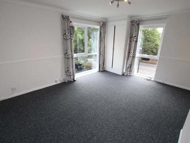 Flat for rent in Greater London
