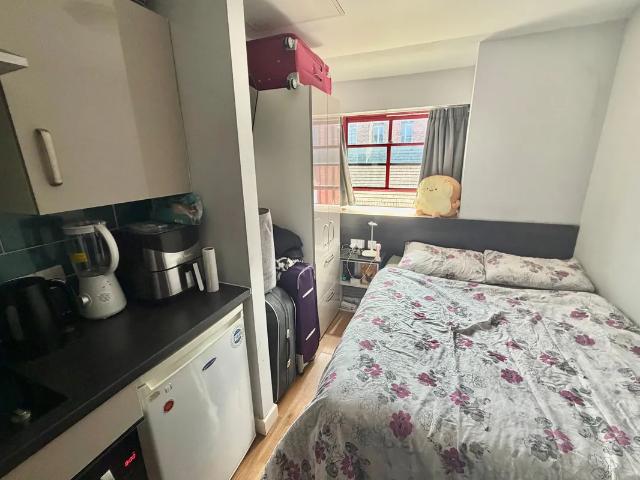 Flat for rent in St Ann's, Haddon