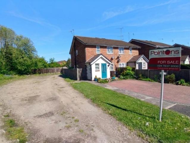 Flat for rent in Camp Hill, Warwickshire