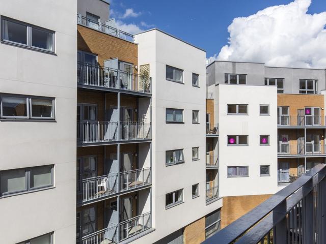 Flat for rent in Brook Street, Bourne Vale