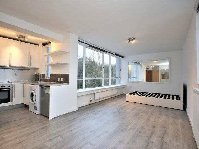 Flat for rent in Shepherd's Hill, Crouch End