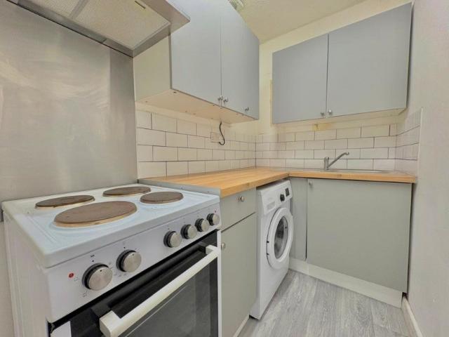 Flat for rent in Portswood Park, City Of Southampton