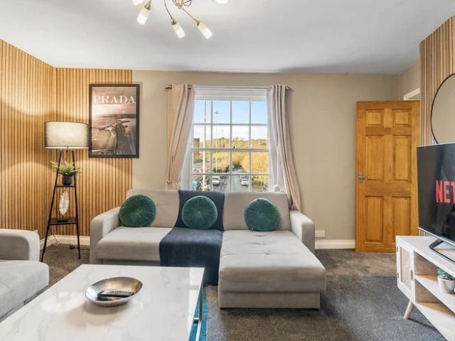 Flat for rent in Hotwells, Feckenham