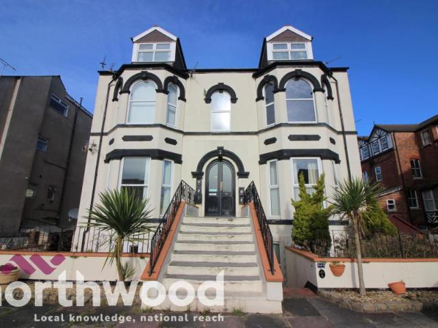 Flat for rent in Meols Cop, Southport