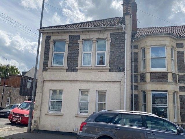 Flat for rent in Barton Hill, Bristol