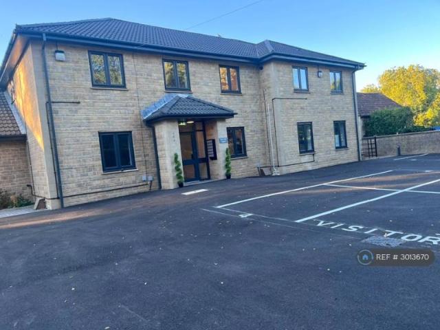 Flat for rent in Derry Hill and Studley, Derry Hill