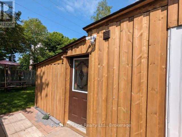 Apartment for rent in Central, Oshawa