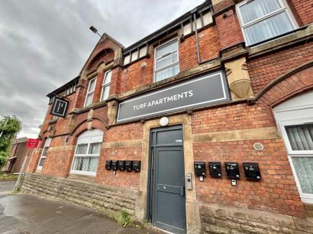 Flat for rent in Fairfield, Bury