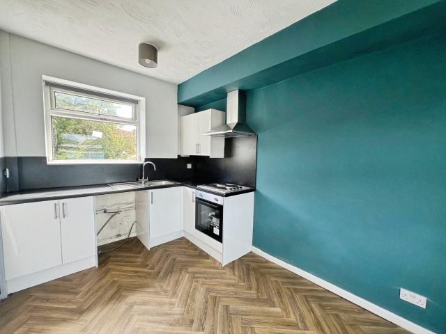 Flat for rent in Lee Bank, Greater Manchester
