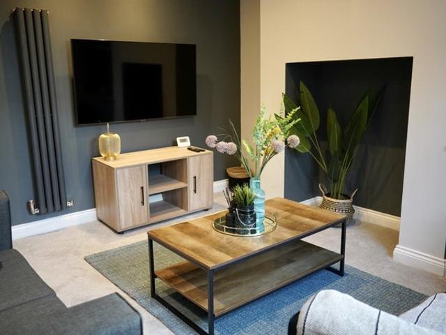 Room for rent in Meanwood, West Yorkshire