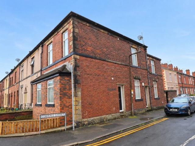 Flat for rent in Woodhill, Bury