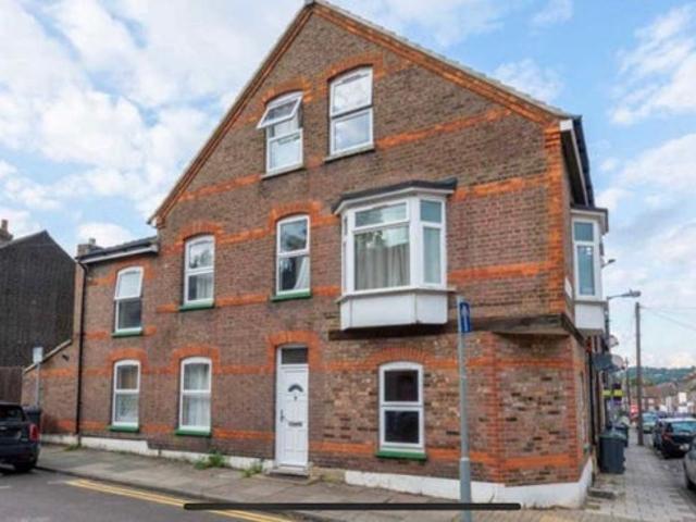 Flat for rent in New Town, Luton