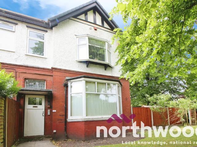 Flat for rent in Southport, Meols Cop
