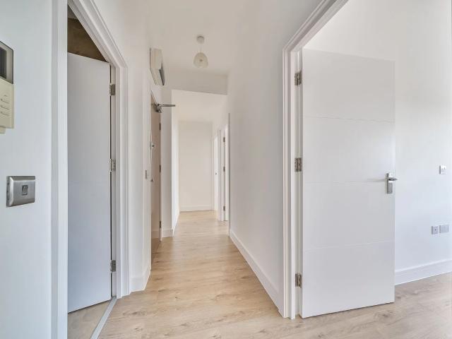 Flat for rent in North Finchley, Greater London