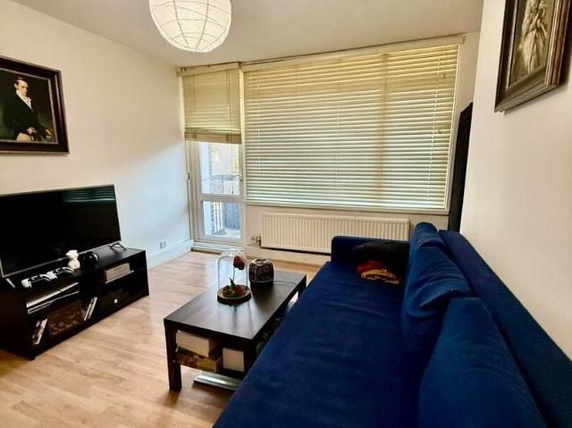 Flat for rent in North Finchley, Greater London