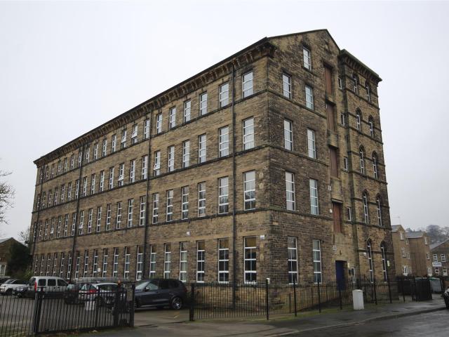 Flat for rent in Cleckheaton, West Yorkshire