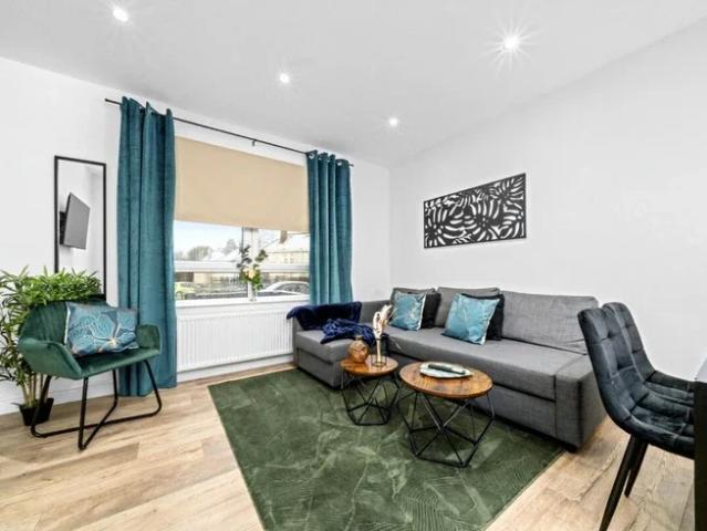 Flat for rent in Langloan, Coatbridge