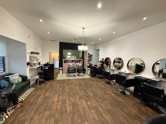 Flat for rent in Langloan, Coatbridge
