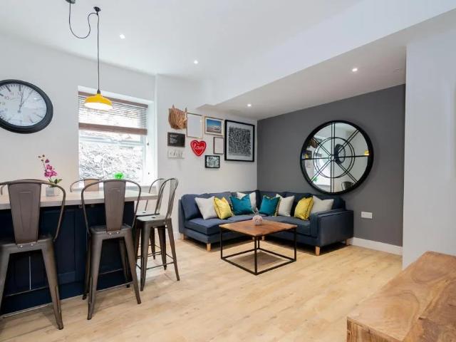 Flat for rent in Thornton Lodge, Huddersfield