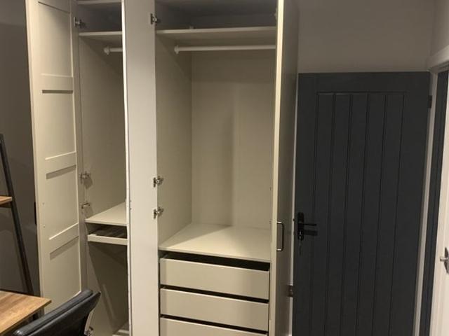 Flat for rent in Morden, Morden