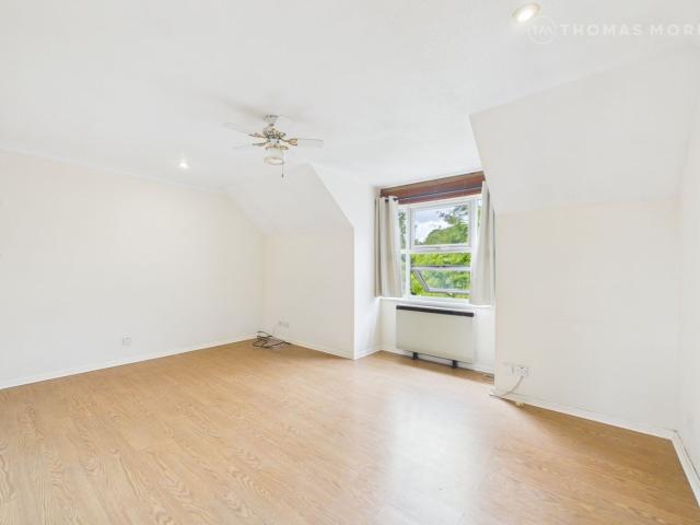 Flat for rent in King's Walden, Hertfordshire