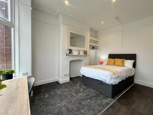 Flat for rent in St Leonards, Watergate