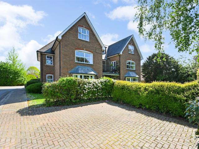 Flat for rent in Eastergate, Arun