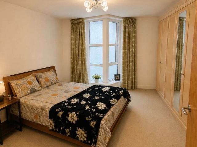 Flat for rent in Silvertown, Greater London