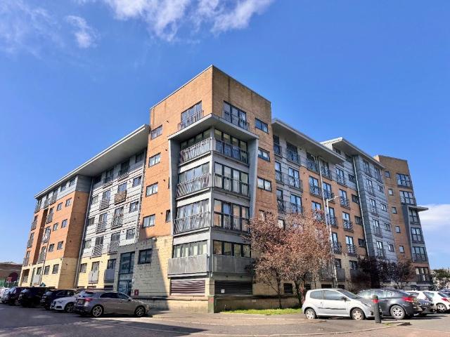 Flat for rent in Strathbungo, Scotland