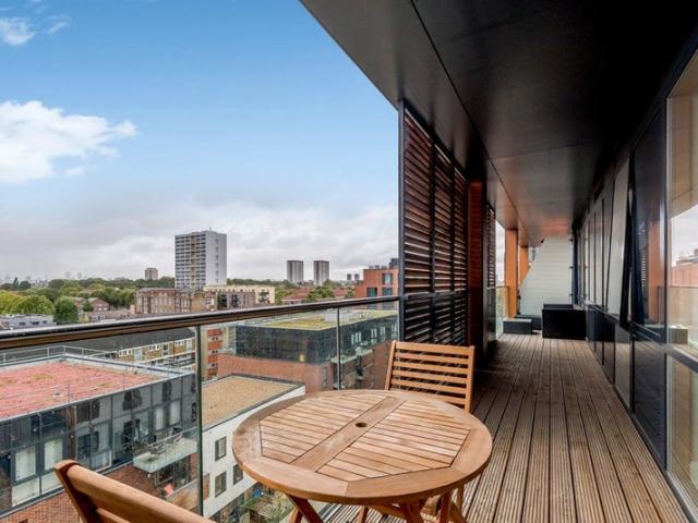 Flat for rent in Bromley-by-Bow, Greater London