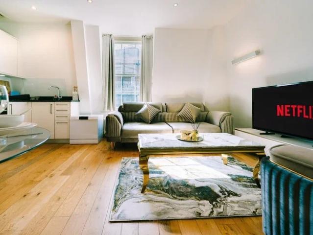 Flat for rent in Saint Giles, Bloomsbury