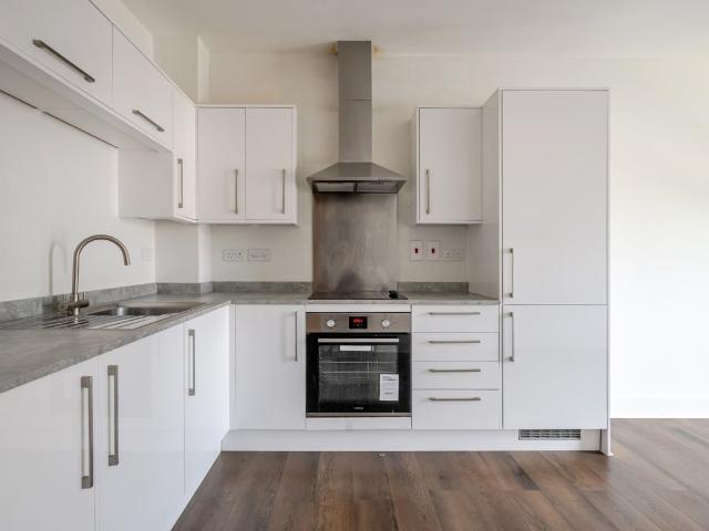 Flat for rent in Enborne, West Berkshire