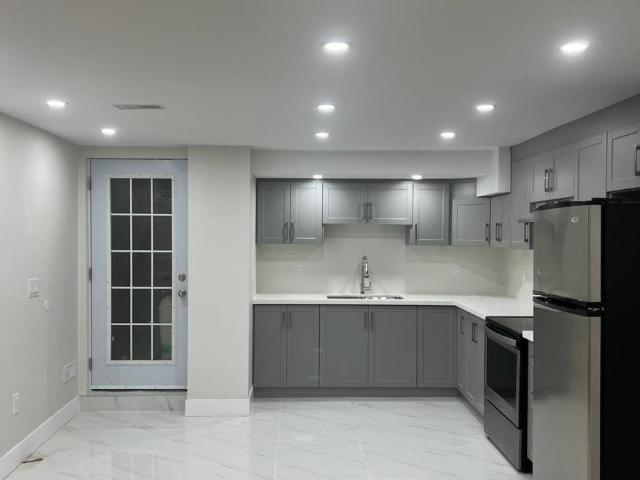 Apartment for rent in Mayfield West, Caledon