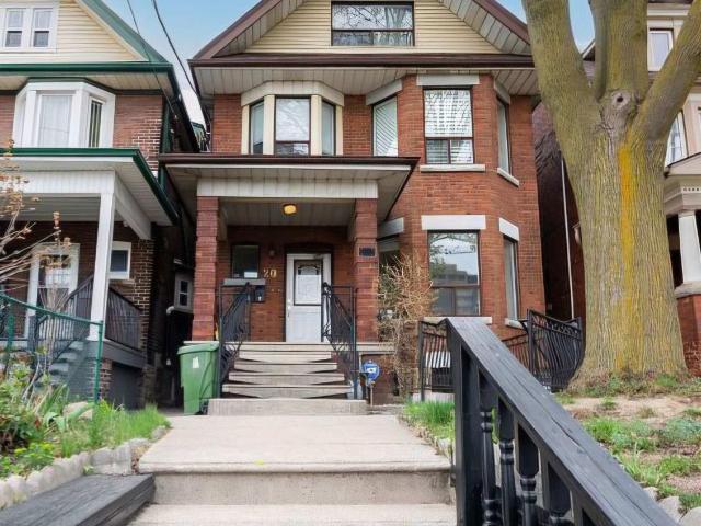 Apartment for rent in Woburn, Ontario