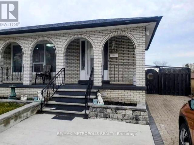 Apartment for rent in Woburn, Ontario