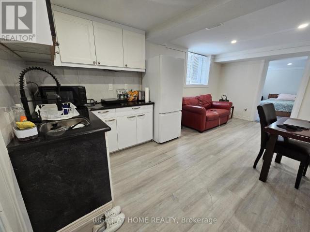 Apartment for rent in Woburn, Ontario