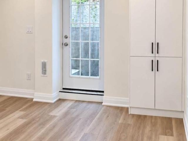 Apartment for rent in Oakville, Ontario