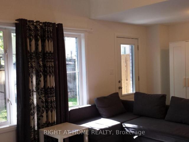Apartment for rent in York, Ontario