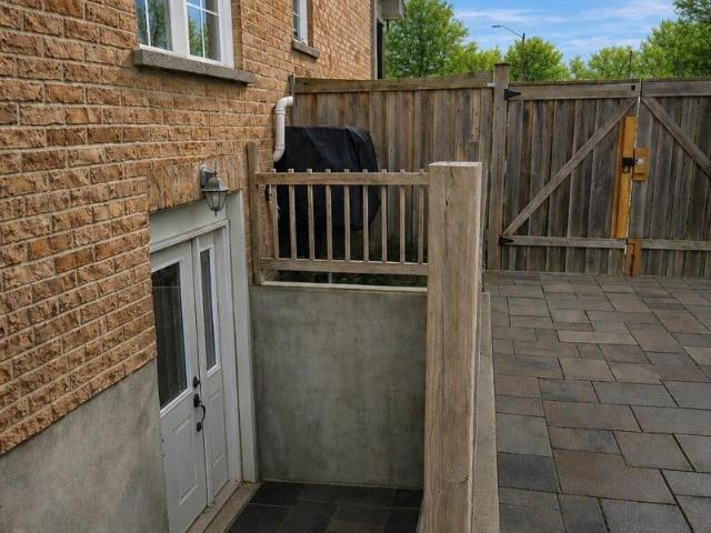 Apartment for rent in York, Ontario