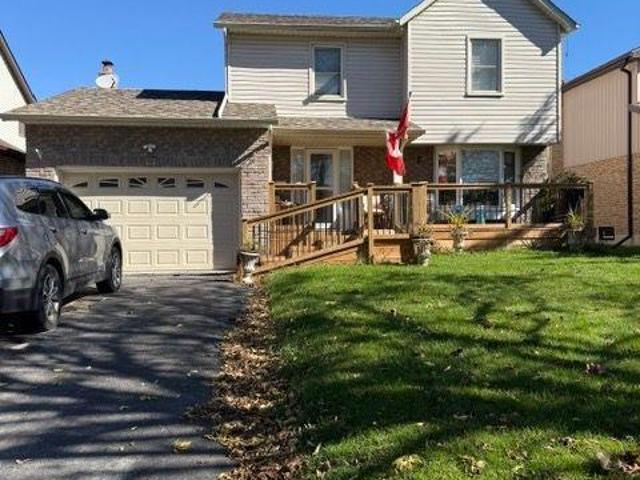 Apartment for rent in Whitby, Golden Horseshoe