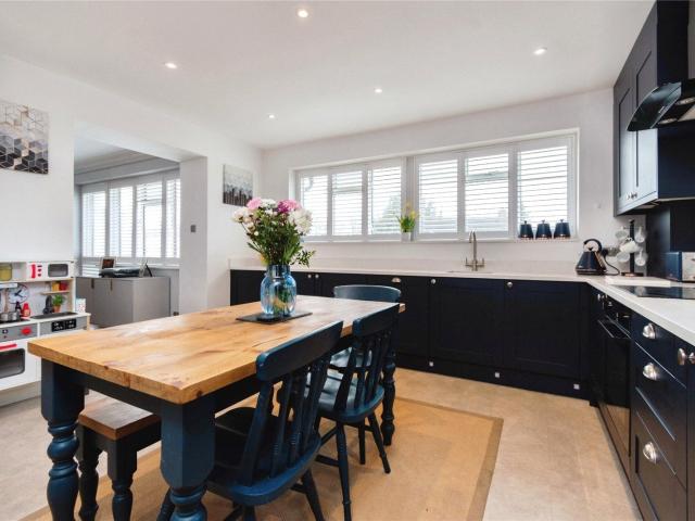 Flat for rent in Carshalton Beeches, Greater London