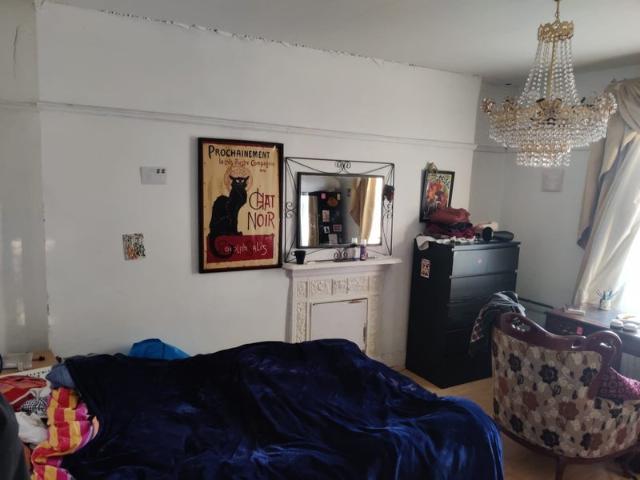 Flat for rent in North Kensington, Greater London