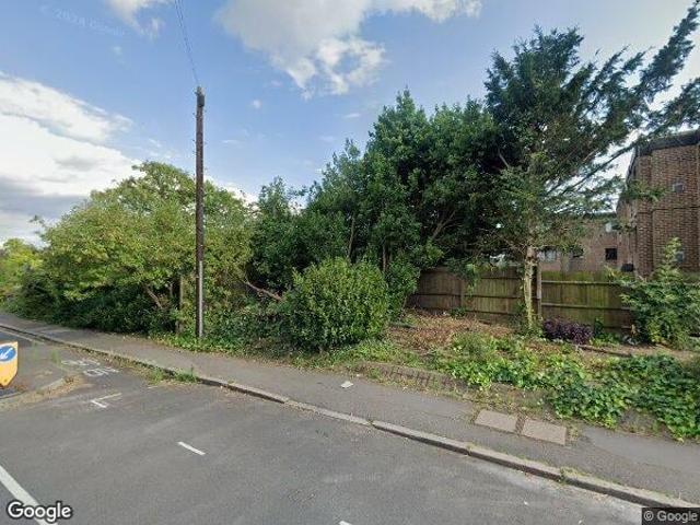 Flat for rent in Harmondsworth, Greater London
