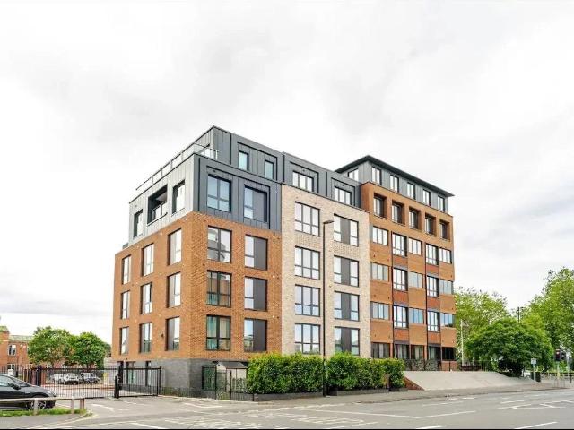 Flat for rent in Chalvey, Slough