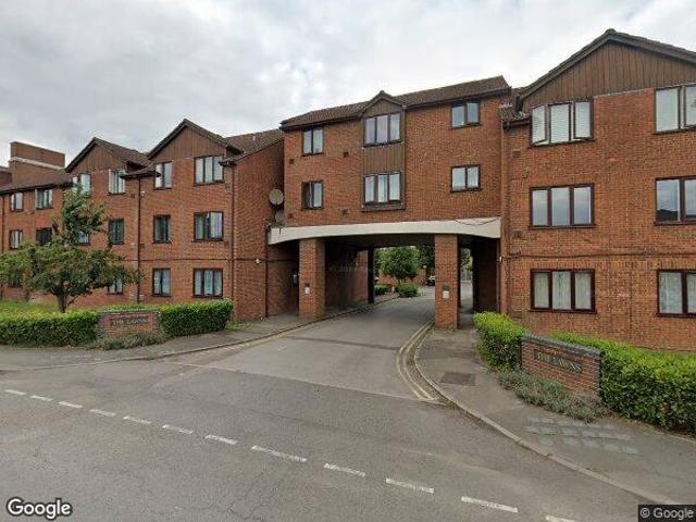 Flat for rent in Colnbrook with Poyle, Slough