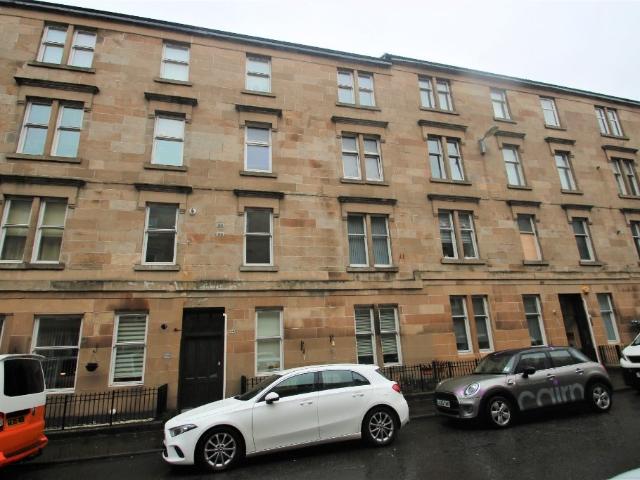 Flat for rent in The Drives, Glasgow