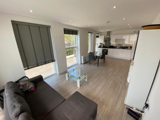 Flat for rent in London Borough of Wandsworth, Greater London