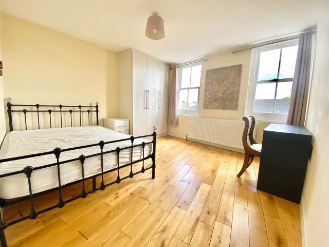 Flat for rent in Stepney, Greater London