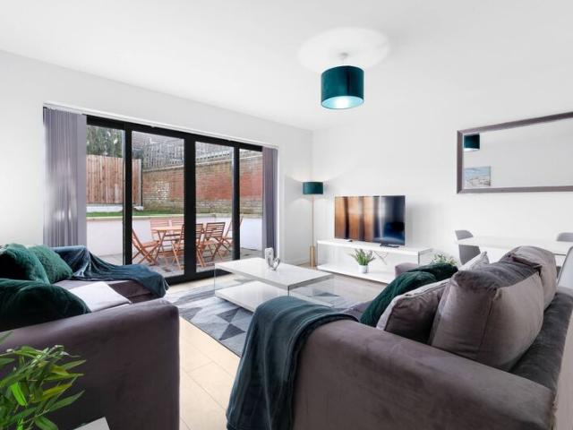 Flat for rent in Swallow, Buckinghamshire