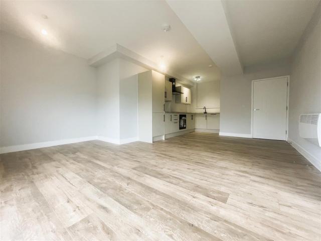 Flat for rent in Midway, Kent
